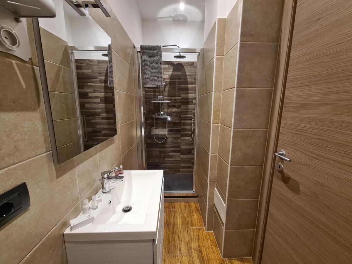 Nido Usuelli Apartment Milan Bagian luar foto